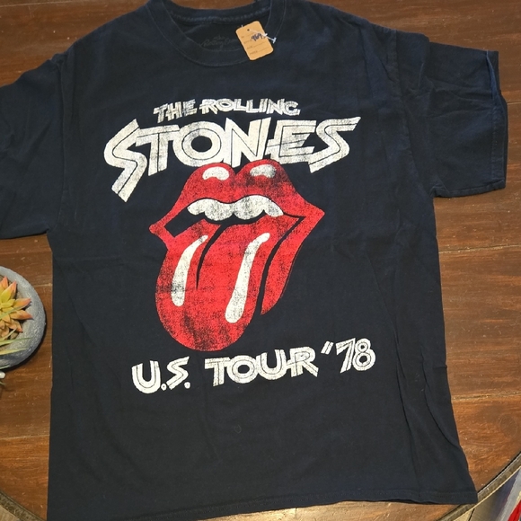 the Rolling Stones Other - the Rolling Stones Black Kids Tee with Red Tongue Graphic #969